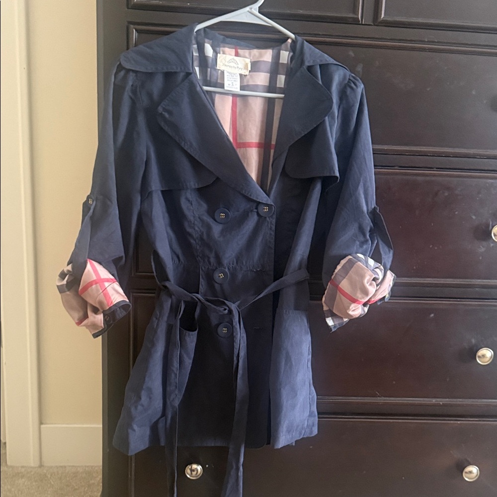 Navy Roll-Sleeve shirt with Plaid Lining